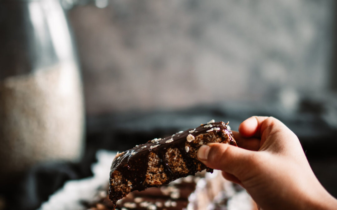 Energibar toppad med choklad